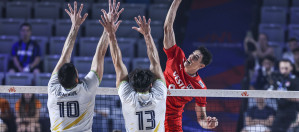 EFELER VNL'DE UKTAYNA'YA 3-0 YENİLDİ