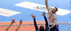 Altekma , Bursa BBSK'yı 3-2 Yendi