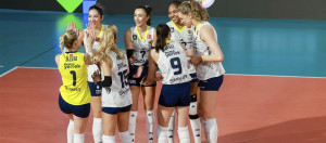 FENERBAHÇE MEDİCANA, BENFİCA’YI BİR KEZ DAHA YENDİ