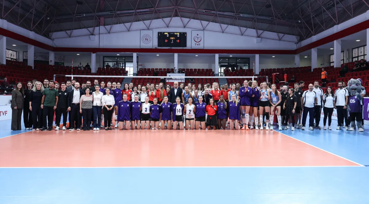 TVF Başkanı Mehmet Akif Üstündağ, 3. Ahmet Göksu Voleybol Turnuvası’nın Açılışına Katıldı