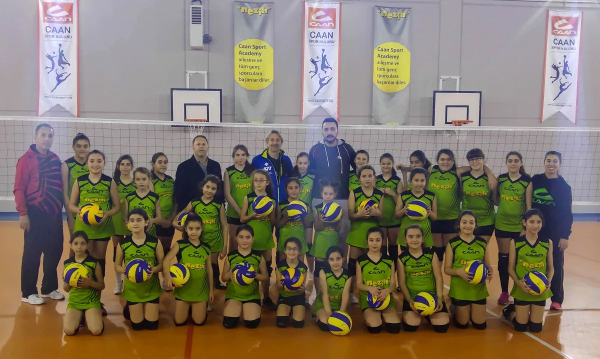 Karadağlı Şampiyon Koç Veselin Vukoviç CAAN Sports Academy Antrenmanında