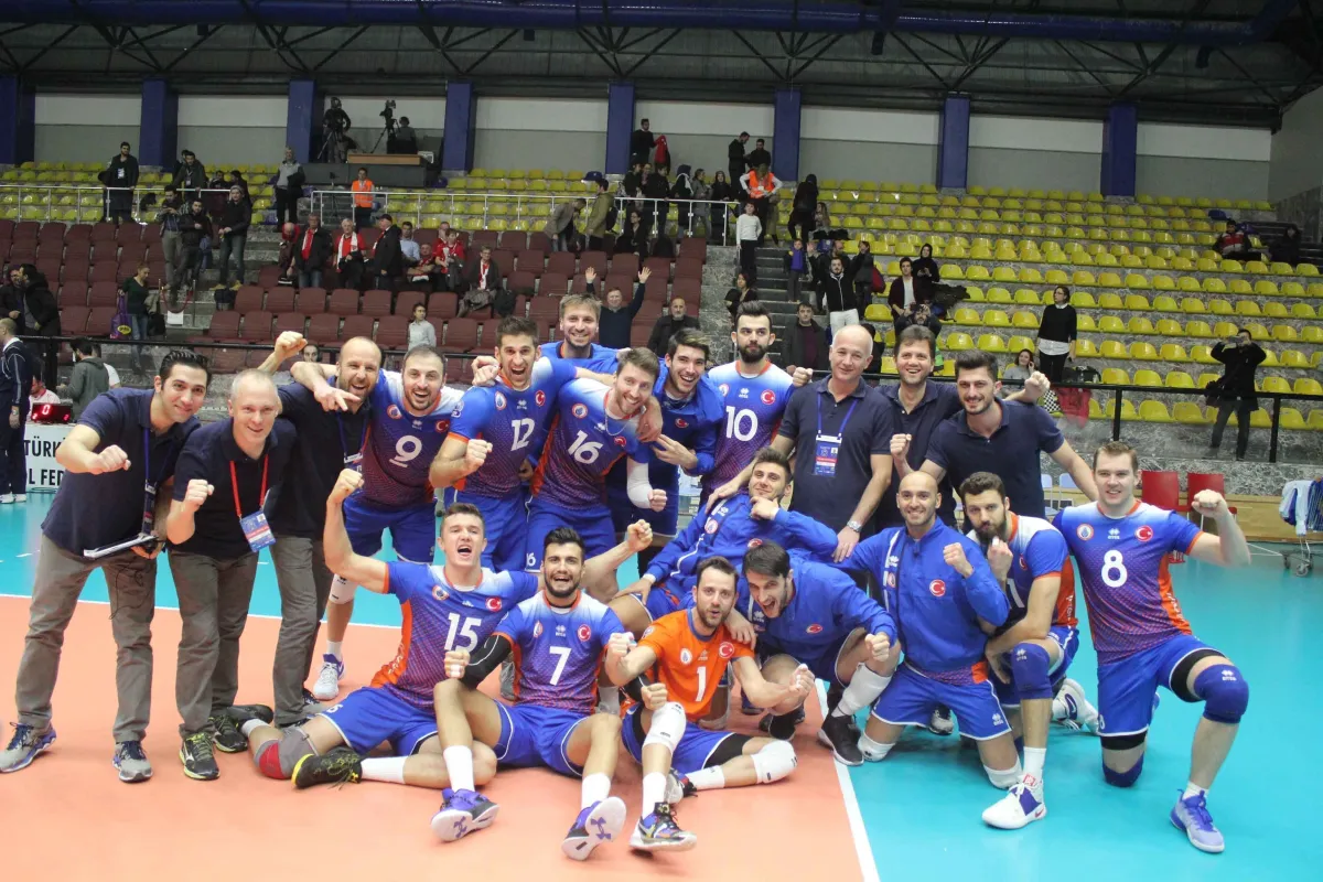 İstanbul BBSK, 12'li Play Off İlk Maçında Alman Berlin Recycling Volleys takımını Ağırlıyor