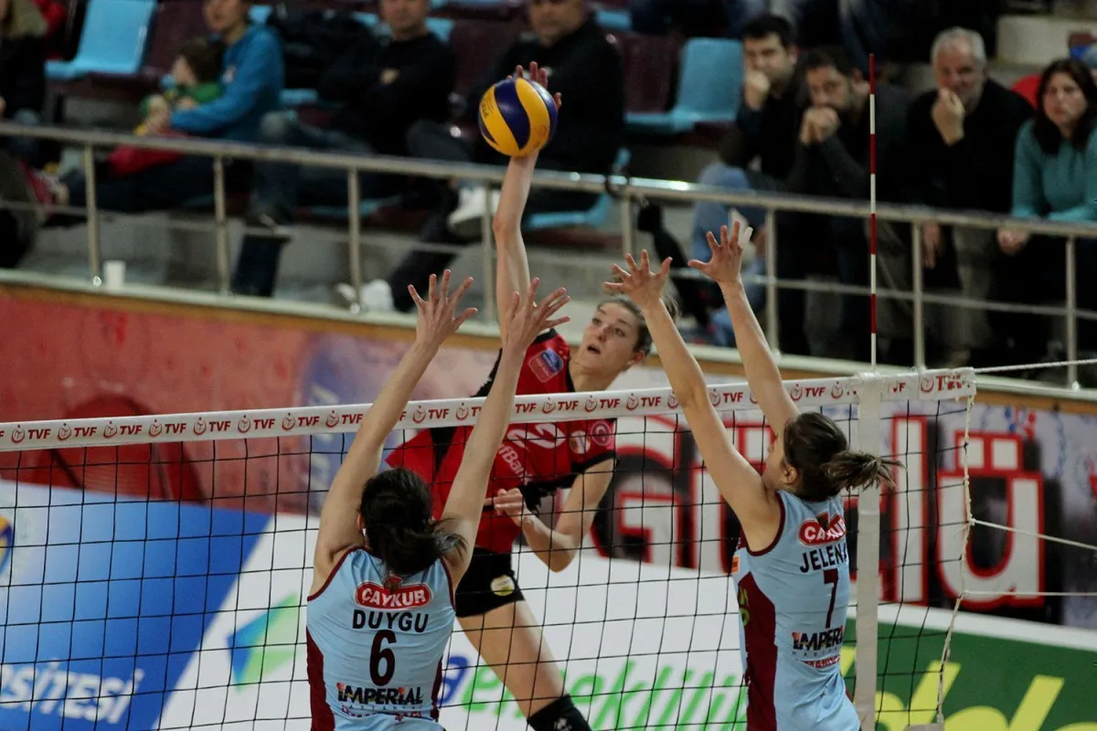 VakıfBank Trabzon'dan dan Kayıpsız Dönüyor