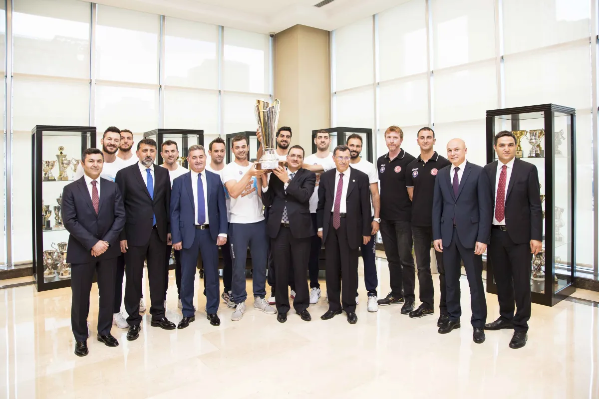 Halkbank’ta Hedef Devler Ligi
