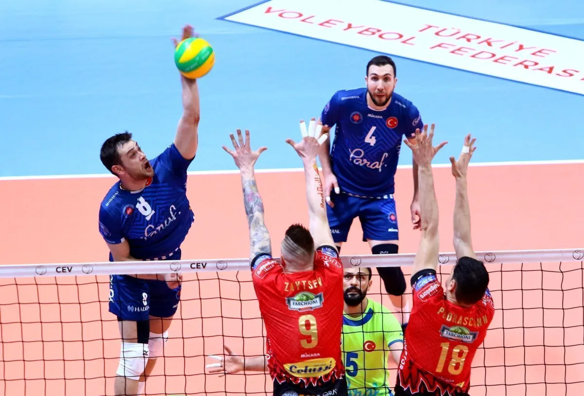 HalkbankŞampiyonlar Ligi'nde İlk Maçı Kaybetti Turu Zora Soktu
