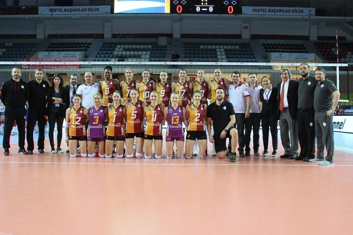 Vakıfbank'tan sonra Galatasaray da Final Four'da