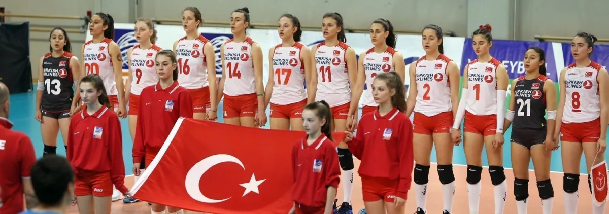 U17 Kızlarımız Fırtına Gibi Romanya'yı da Geçtiler