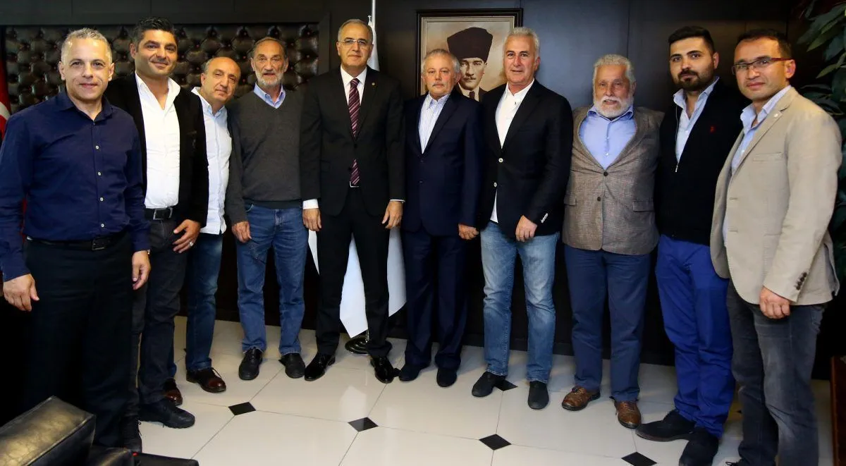 5 Antrenör Derneği'nden Üstündağ'a Ziyaret