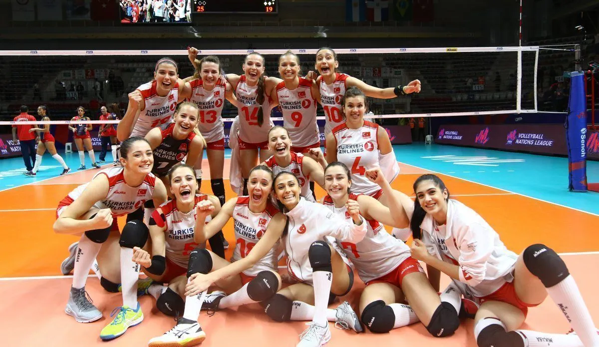 A Bayan Milli Takımımız Dominik Cumhuriyeti'ni 3-1 Yendi