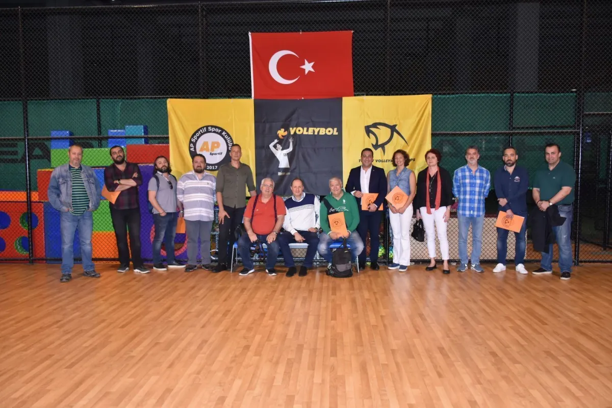 Ali Peçen Ataşehir'den sonra Bu Kez Esenyurt Garanti Koza da Voleybolun Hizmetinde