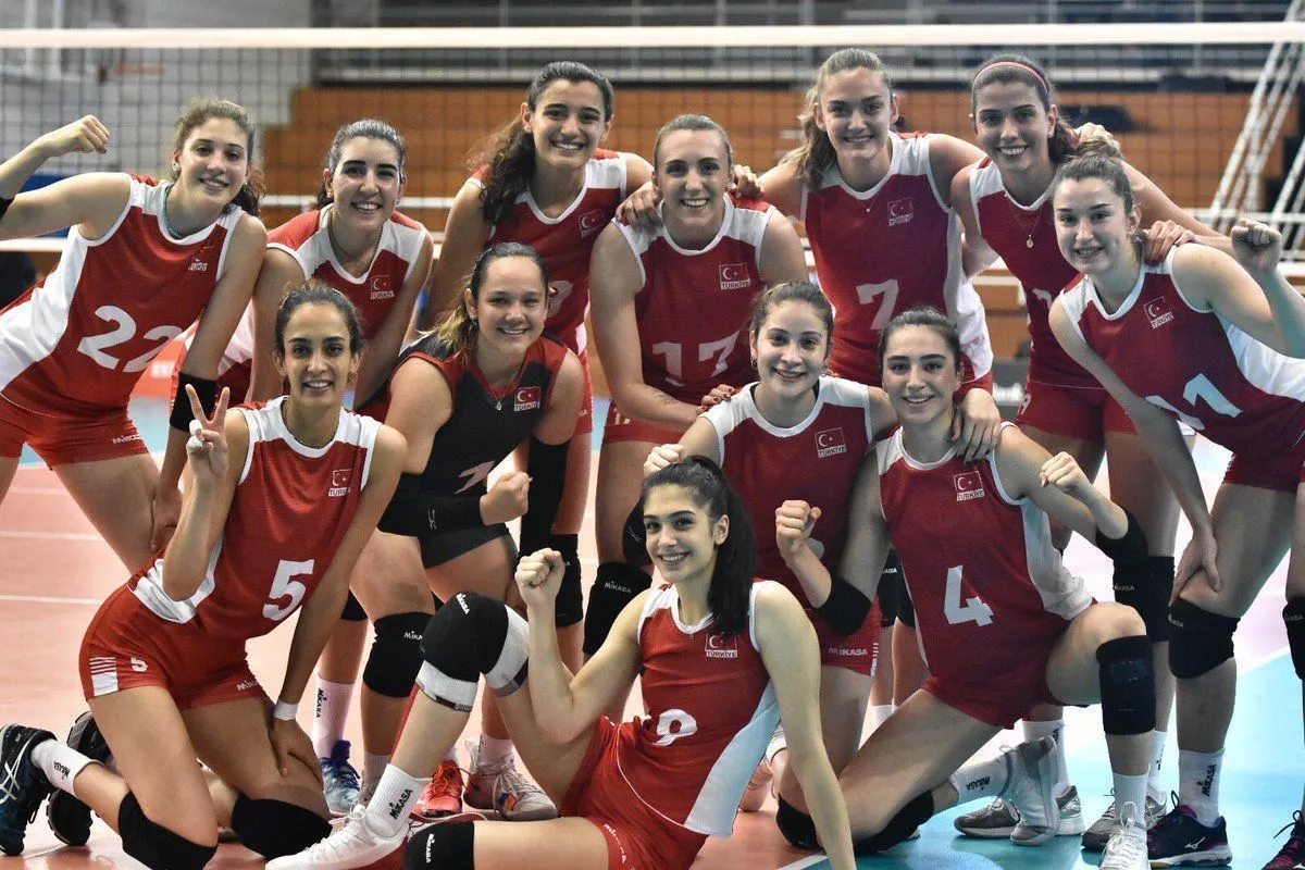Sultanlar Akdeniz Oyunları'na Bosna Hersek Galibiyetiyle Başladı