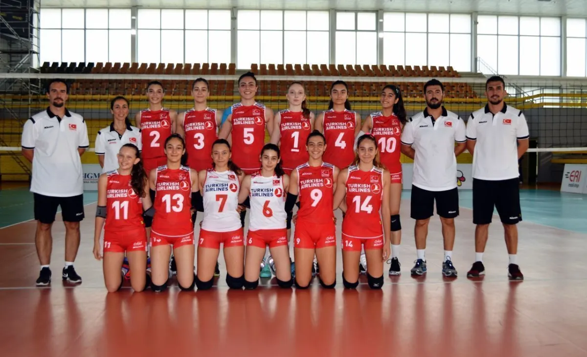 U17 Kız Milliler Arnavutluk'u 3-1 Yendi