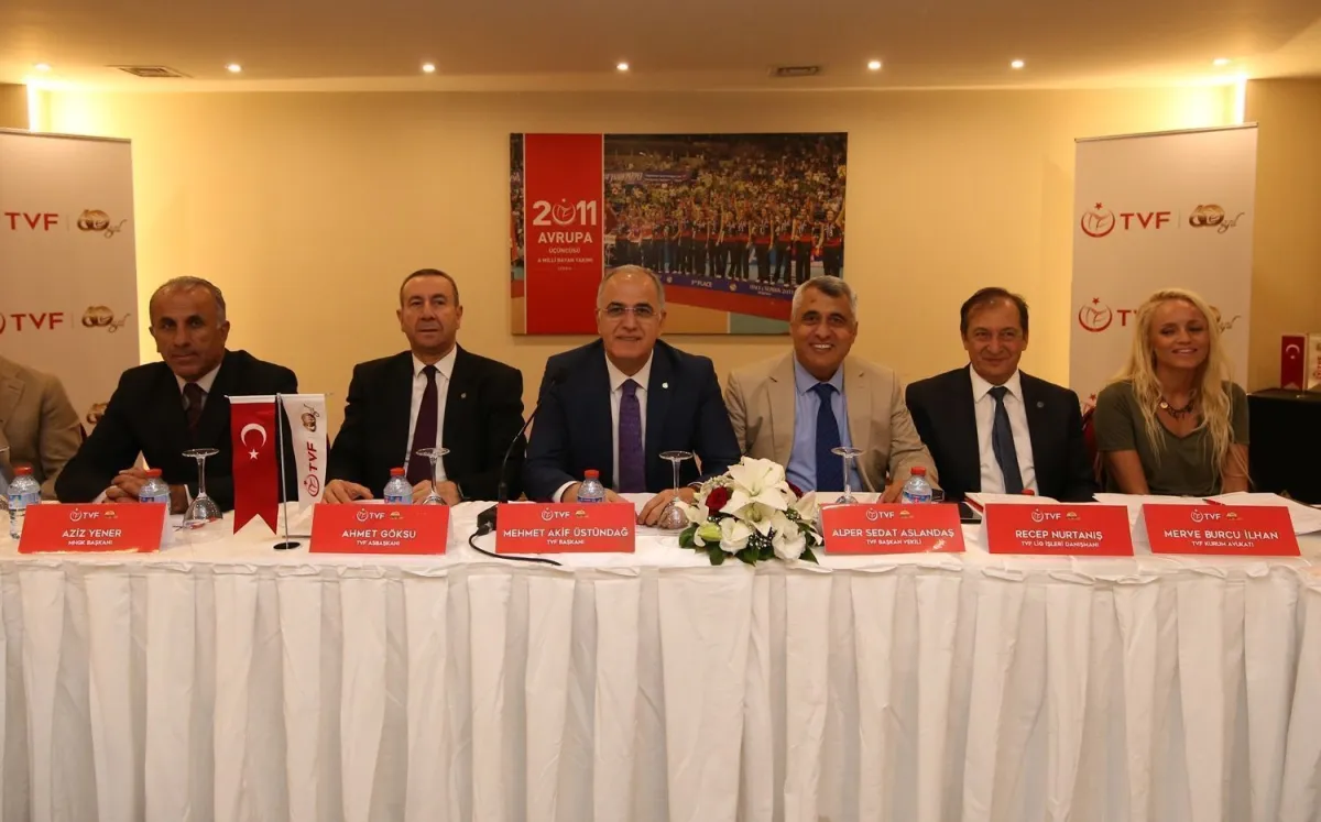 2018-2019 Voleybol Sezonu Efeler Ligi ve Vestel Venus Sultanlar Ligi fikstürleri Çekildi