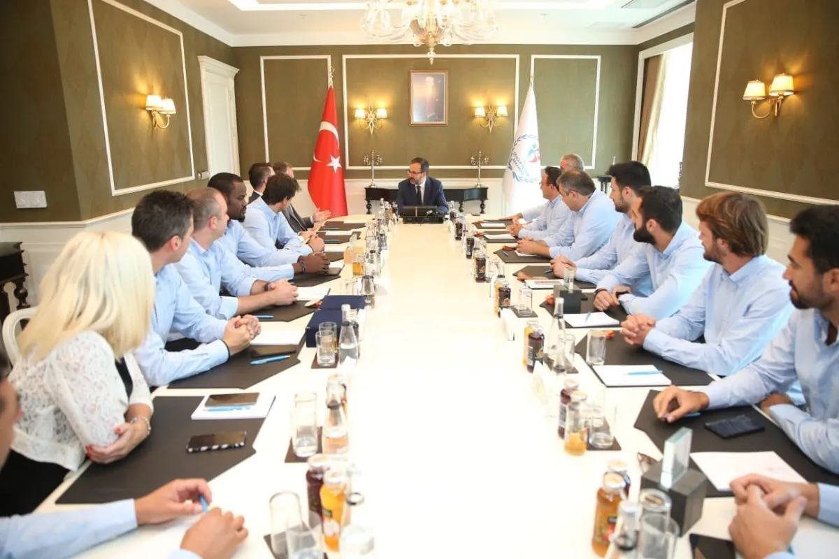 SPOR BAKANI Dr. M. MEHMET KASAPOĞLU BEYKENT ÜNİVERSİTESİNİ MAKAMINDA KABUL ETTİ.