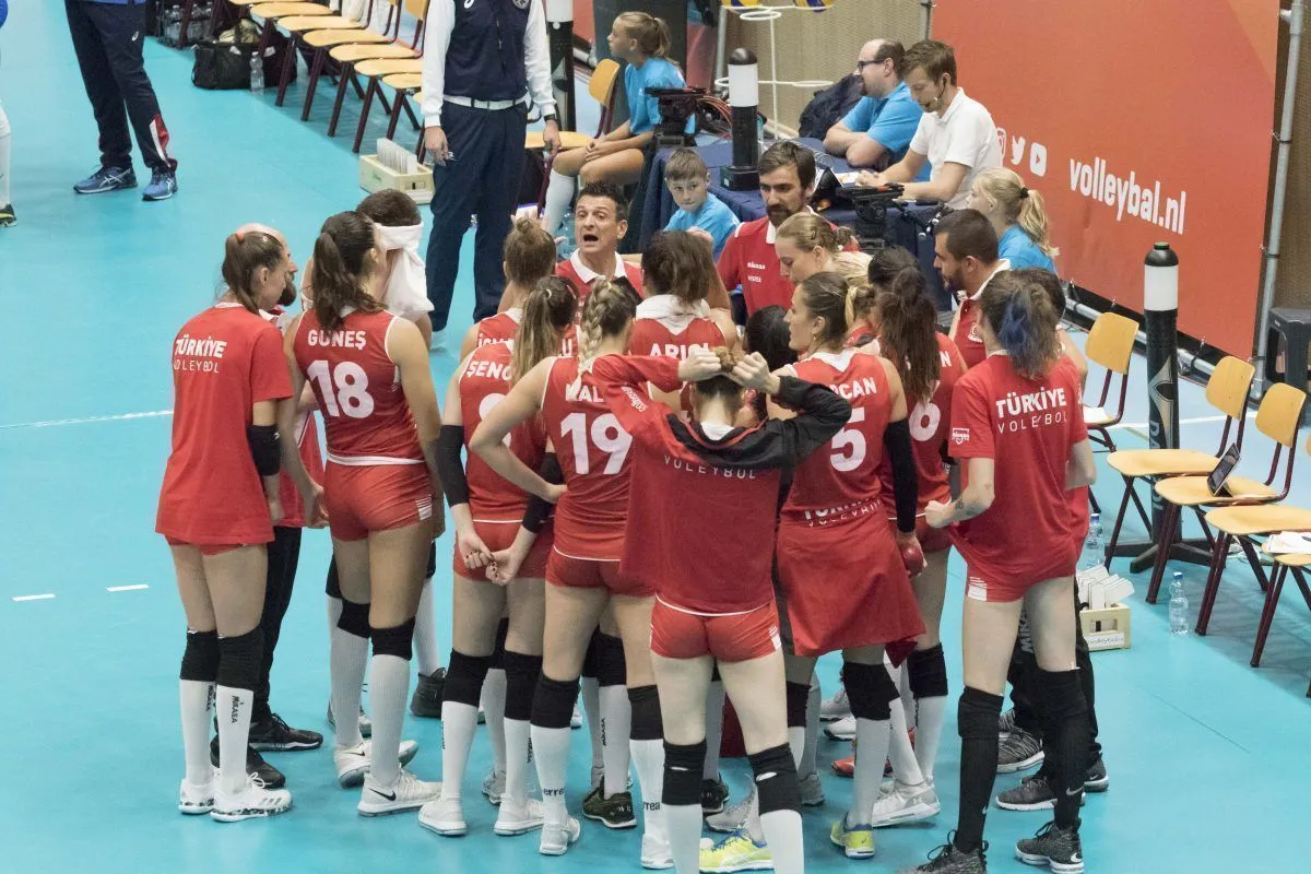 Sultanlar Hollanda'da 4. Oldu