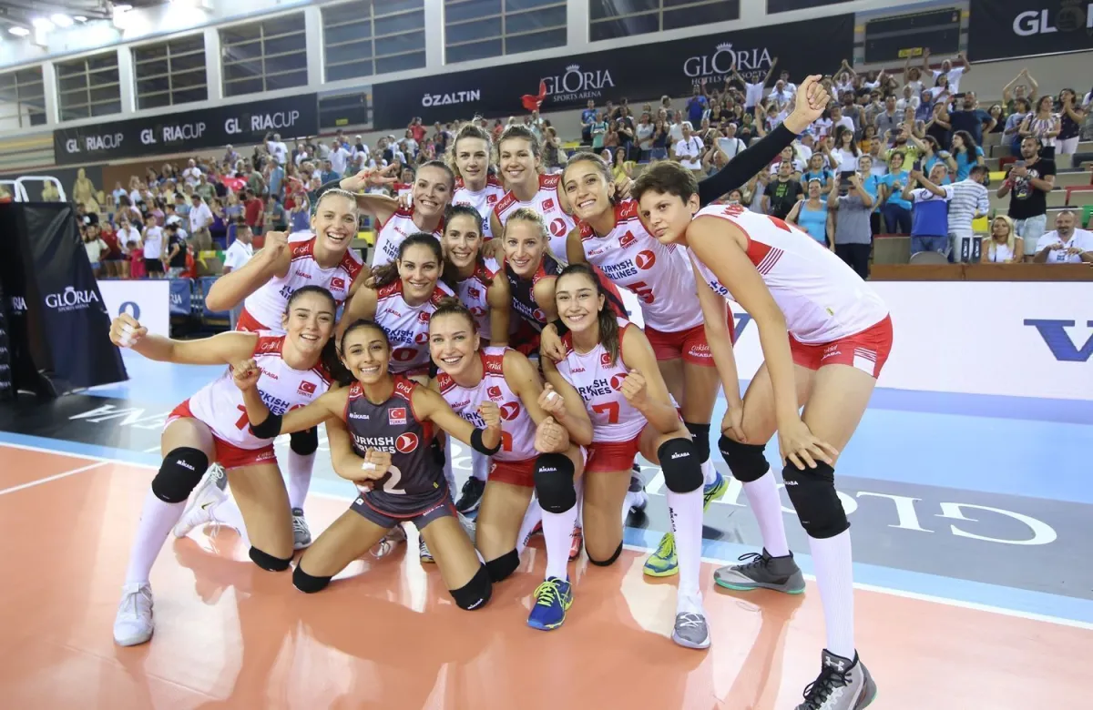Sultanlar Antalya'da Rusya'yı 3-1 Yendi