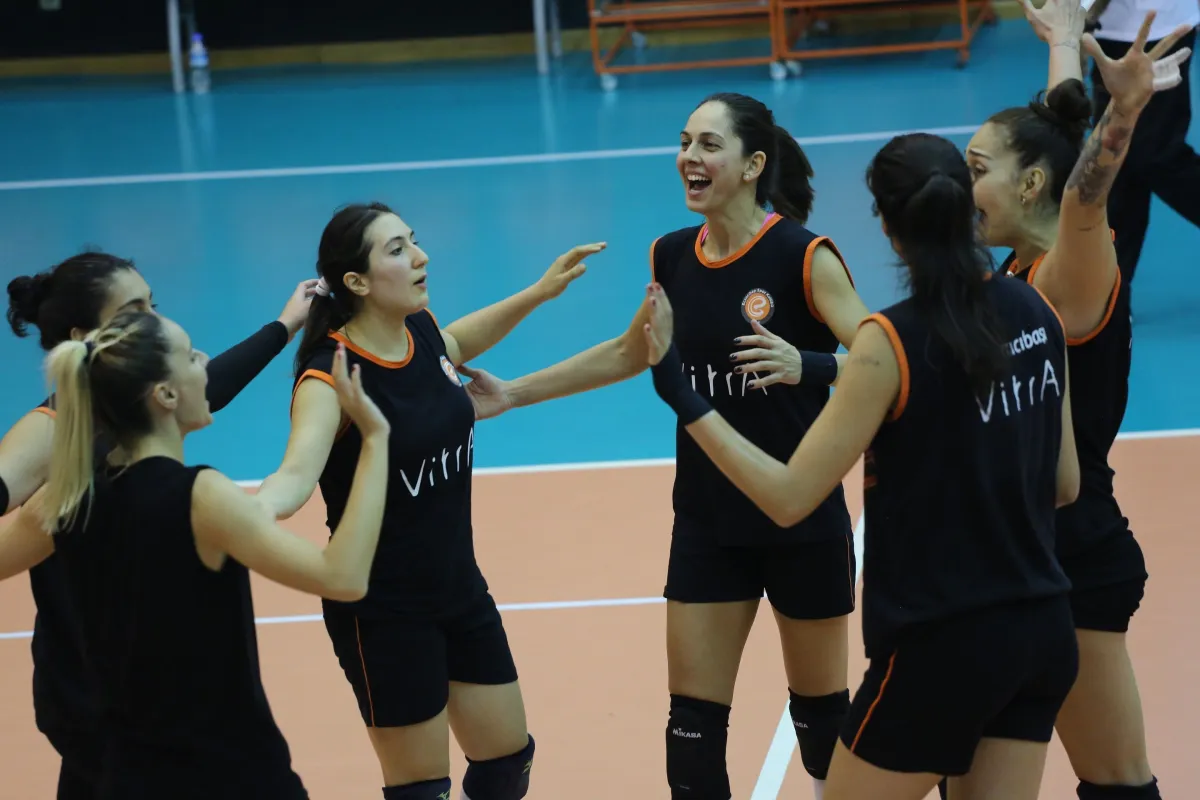 Eczacıbaşı VitrA, hazırlık turnuvası için Polonya'ya gidiyor