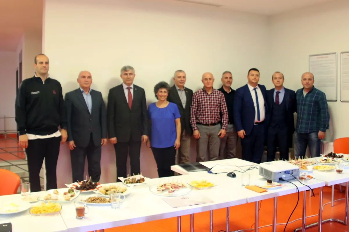 Es Voleyboldan daha Çok Hizmet Toplantısı