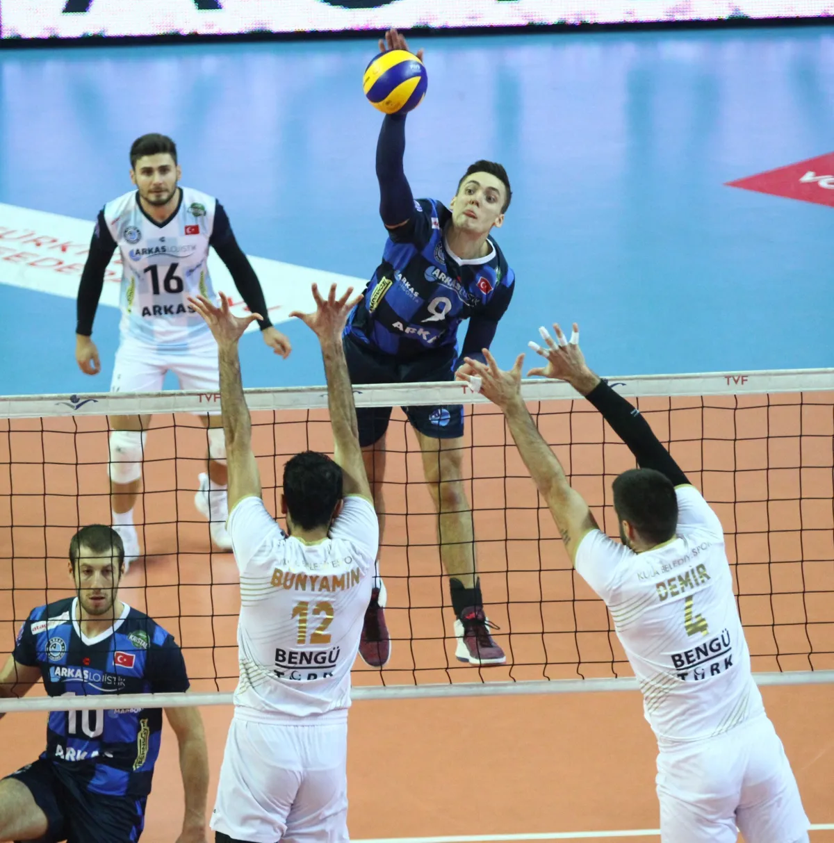 Arkas Spor, Başkent’te zafer peşinde
