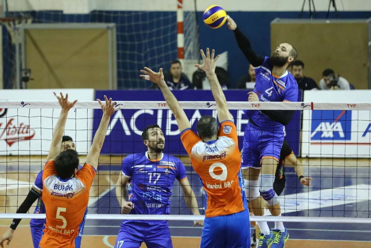 Axa Sigorta Kupa Voley'de İstanbul BBSK, İnegöl'ü 3-2 Yendi