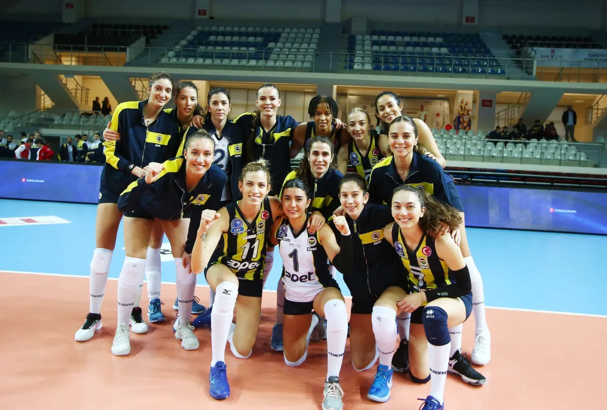 150 dakika süren derbide Fenerbahçe OPET Beşiktaş'ı 3-2 Yendi