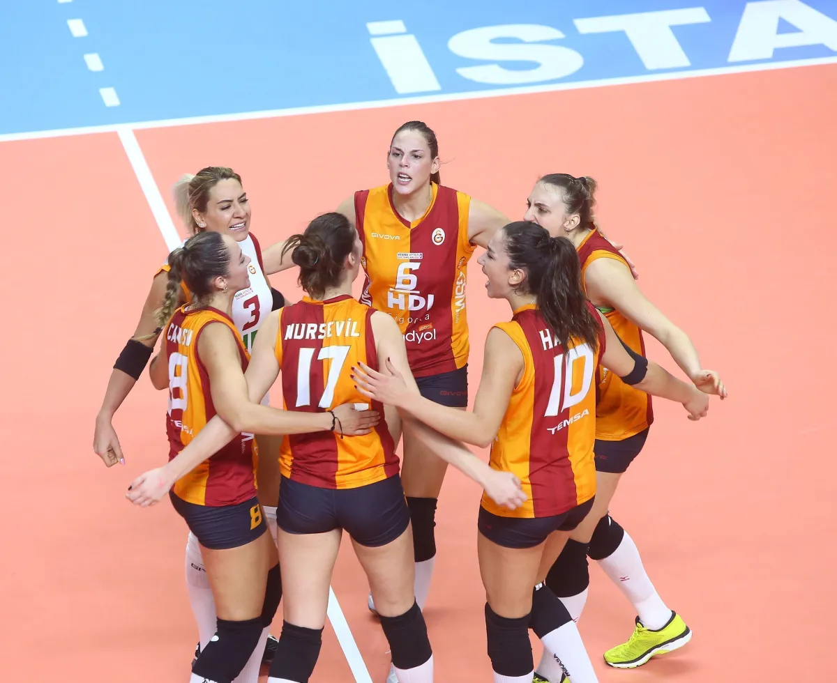 Galatasaray HDI Sigorta Bayanları da CEV Cup 4'lü finaller Turuna Çıktı