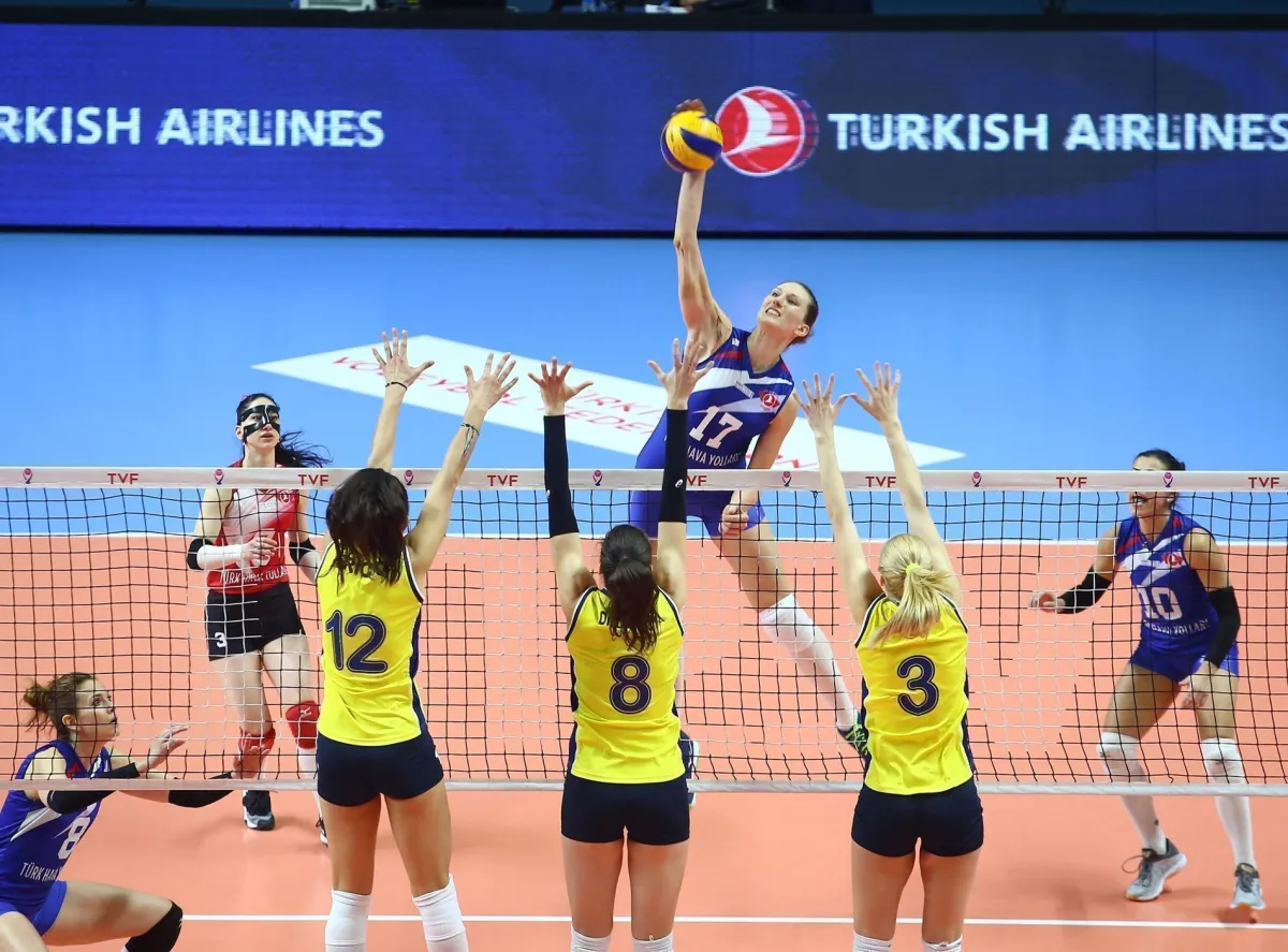 2018 – 2019 Voleybol Sezonu Vestel Venus Sultanlar Ligi’nde 17. hafta oynanan karşılaşmaların ardından tamamlandı.