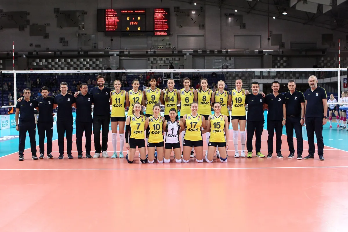 Kadınlar Şampiyonlar Lig'nde Eczacıbaşı VitrA, Vakıfbank ve Fenerbahçe OPET Yenilgisizliklerini sürdürdü
