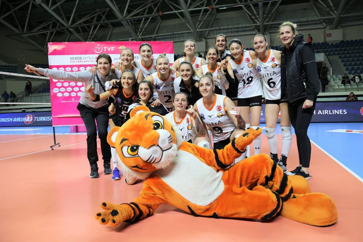 Eczacıbaşı VitrA, Play Off'ta Yarı Finale Yükseldi