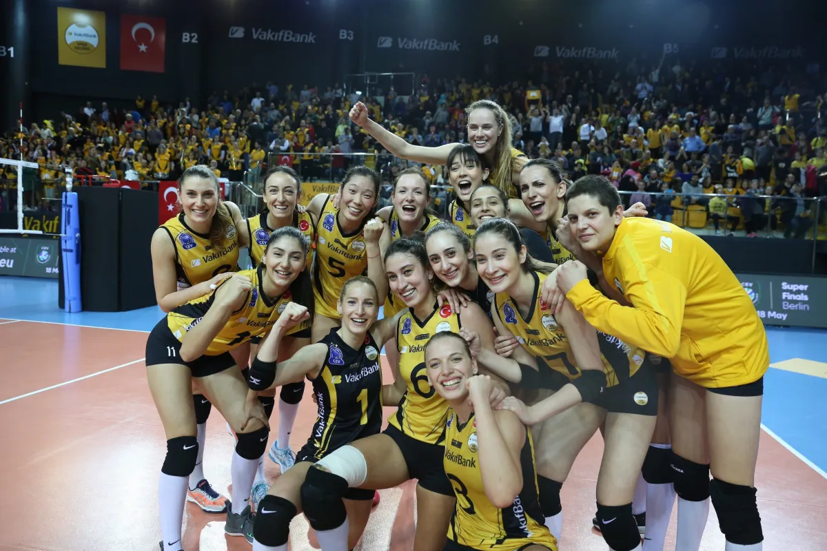VakıfBank, Avrupa'da yarı finalde avantaj peşinde