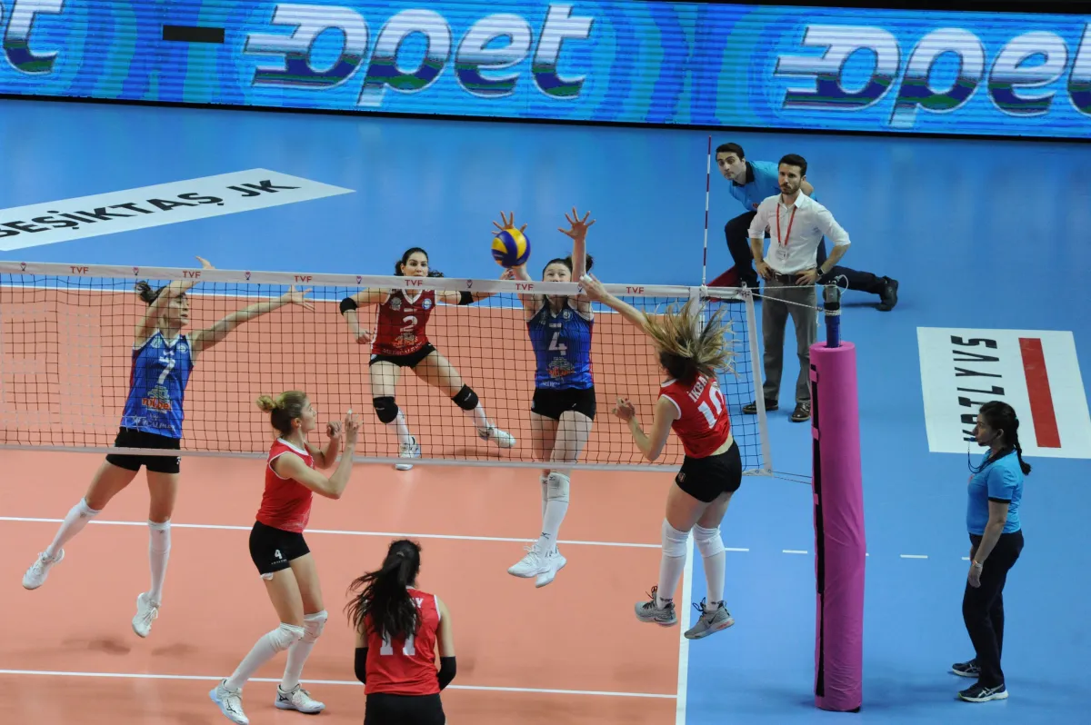 Sultanlar Ligi'nde Beylikdüzü Kameroğlu İnşaat Ligi 7. Bitirdi Beşiktaş ise 8'nci oldu.