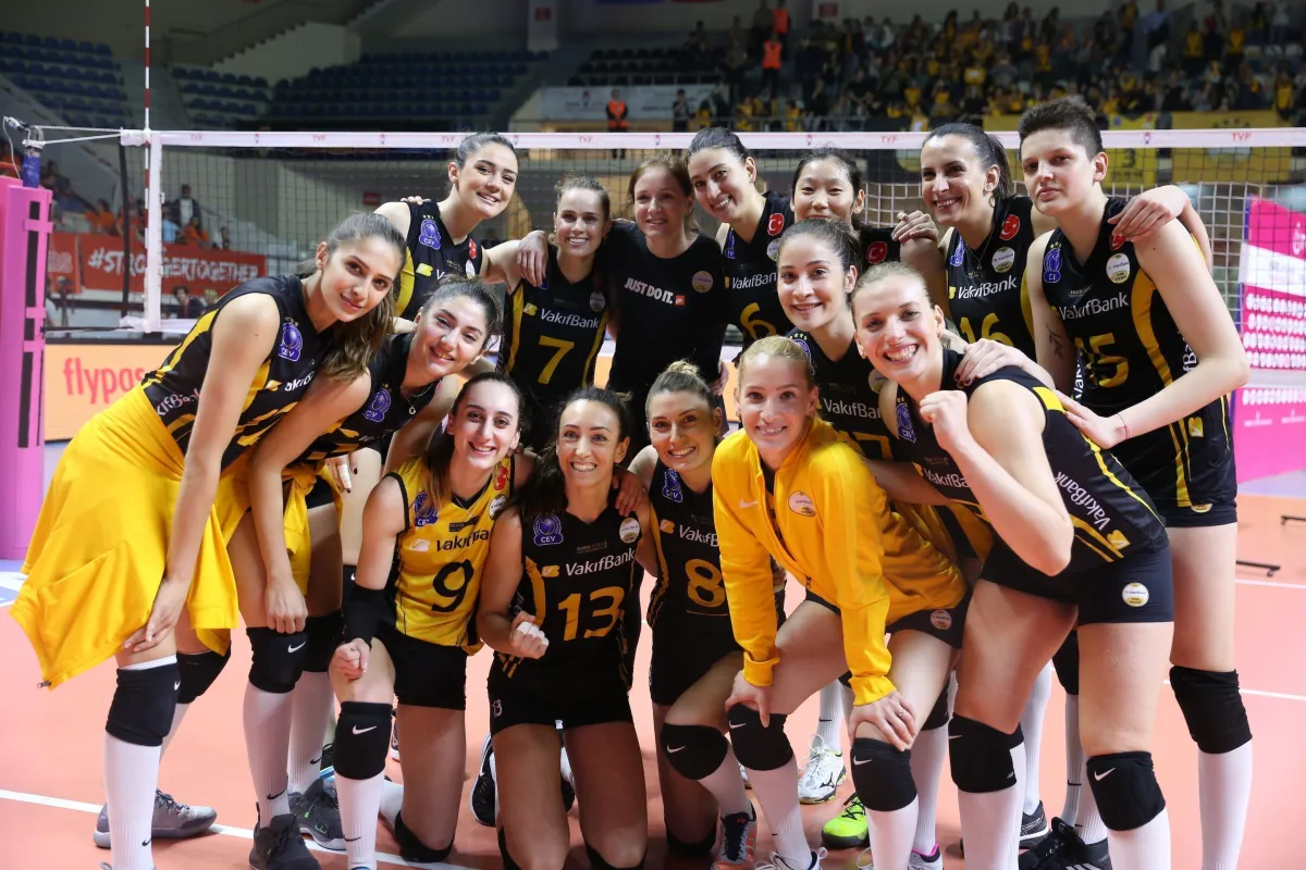 VakıfBank'tan şampiyonluğa dev adım