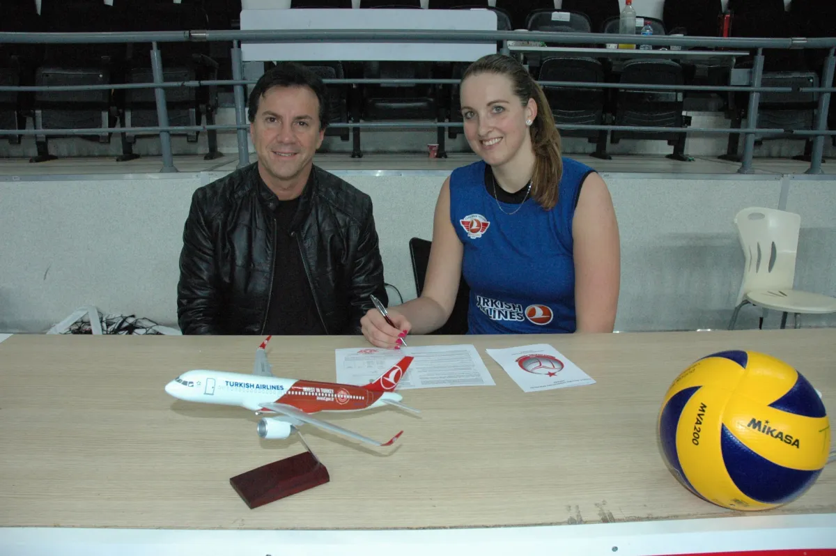 Anette Havlickova3. Kez THY İle İmza Attı