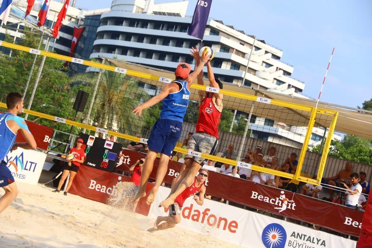 U22 Avrupa Plaj Voleybolu Şampiyonası Rusların Şampiyonluğuyla Sona Erdi
