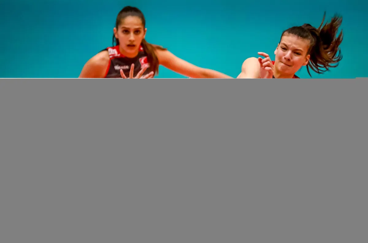 U20 Dünya Voleybol Şampiyonası’nda ABD'yi 3-0 Yenen Kızlrımız İlk 4 Takım arasında