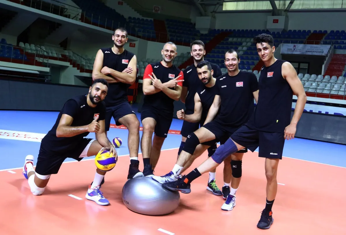 A Milli Erkek Voleybol Takımımız, Avrupa Şampiyonası İçin İstanbul’da kampa girdi.