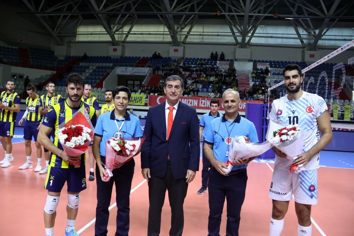 2019 – 2020 Voleybol Sezonu AXA Sigorta Efeler Ligi ilk hafta Maçları Tamamlandı
