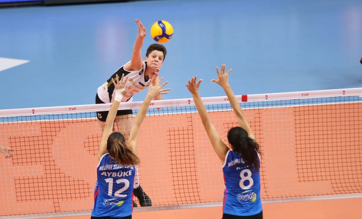 VakıfBank, Bursa'da Çok Rahat Galip: 3-0