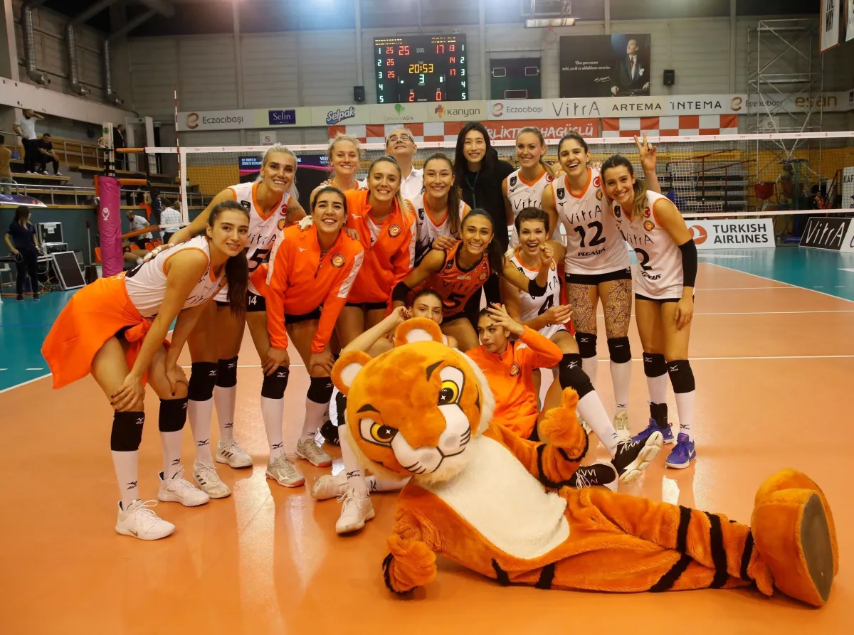 Lider Eczacıbaşı VitrA, evinde galip