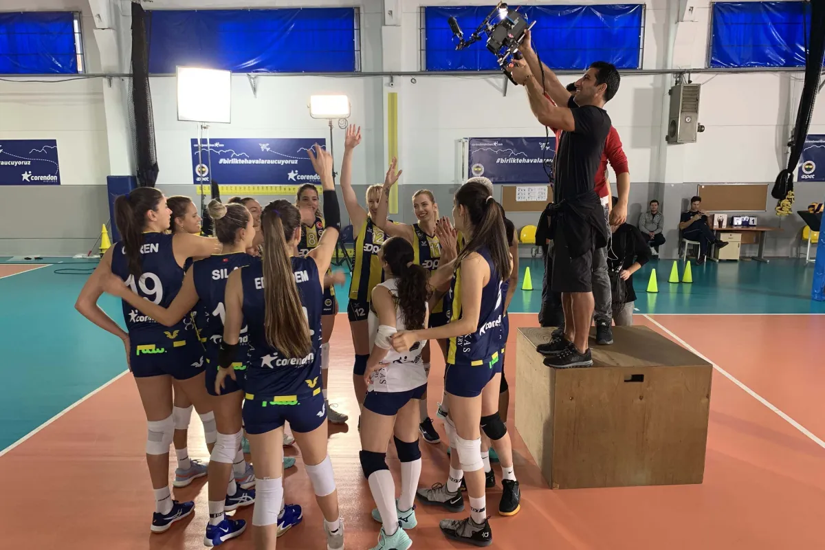 CORENDON AIRLINES’TAN, FENERBAHÇE OPET İÇİN REKLAM FİLMİ