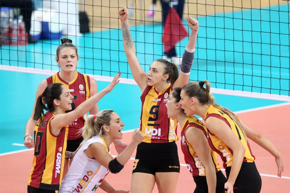 Galatasaray HDI Sigorta CEV Cup'ta Polonya’nın Chemik Police takımına 3-1 mağlup oldu.