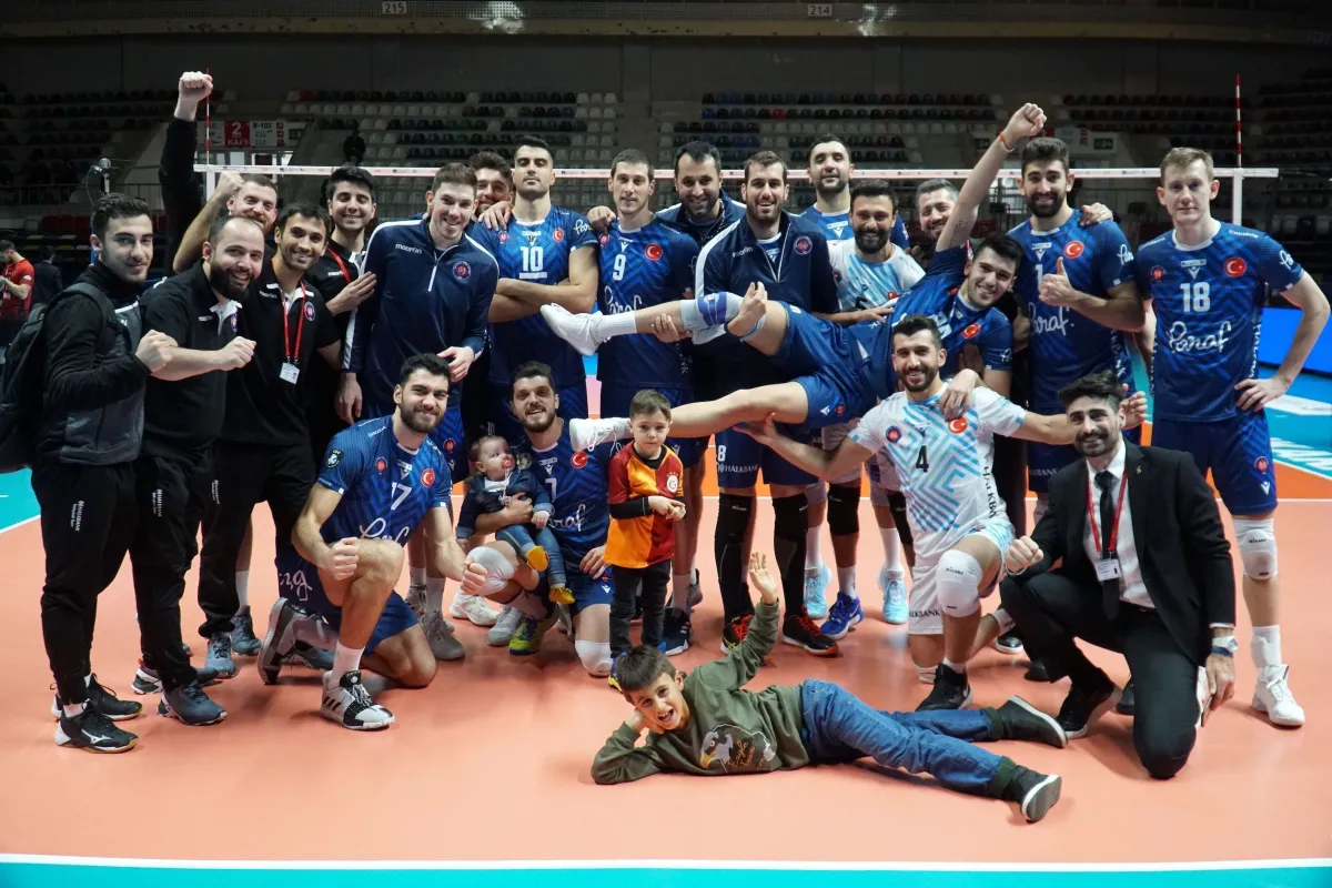 Halkbank dünya devi Zenit Kazan'ı ağırlayacak