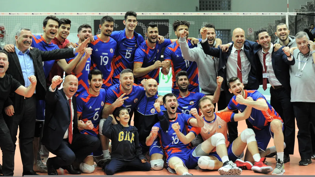 İstanbul BBSK, Ziraat Bankası karşısında 2-0 Geriden  gelip 3-2 Galip