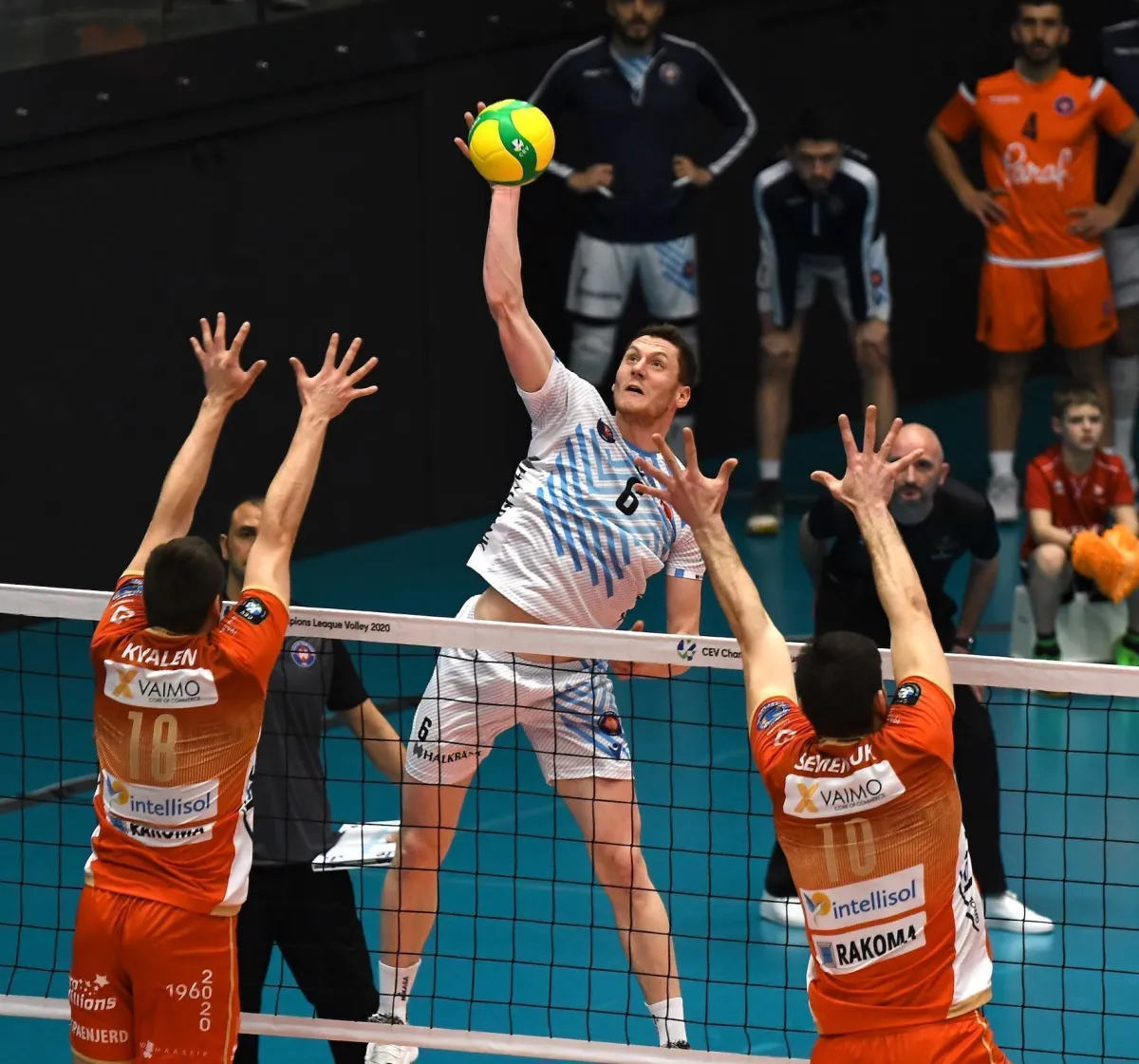 Halkbank, Bel.ika'dan Puansız Dönüyor