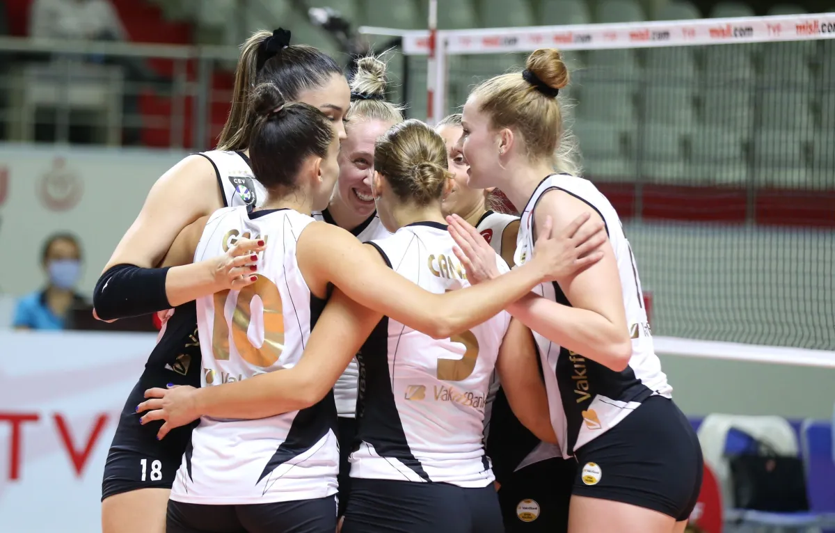 VakıfBank'tan ligdeki üçüncü zafer