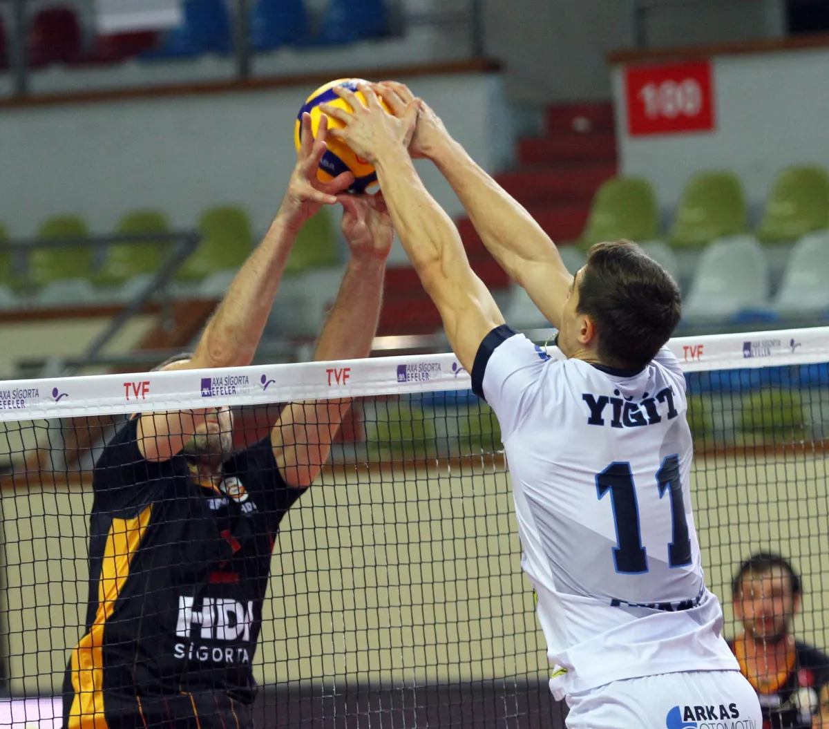 Galatasaray Arkas'a set verdi Puan Vermedi: 3-0