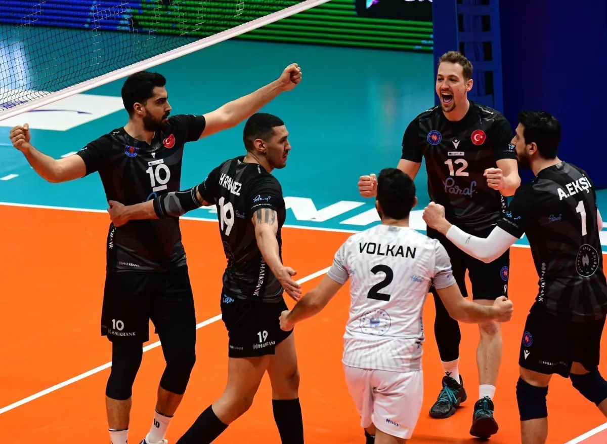 Halkbank, Arkası set vermeden yendi