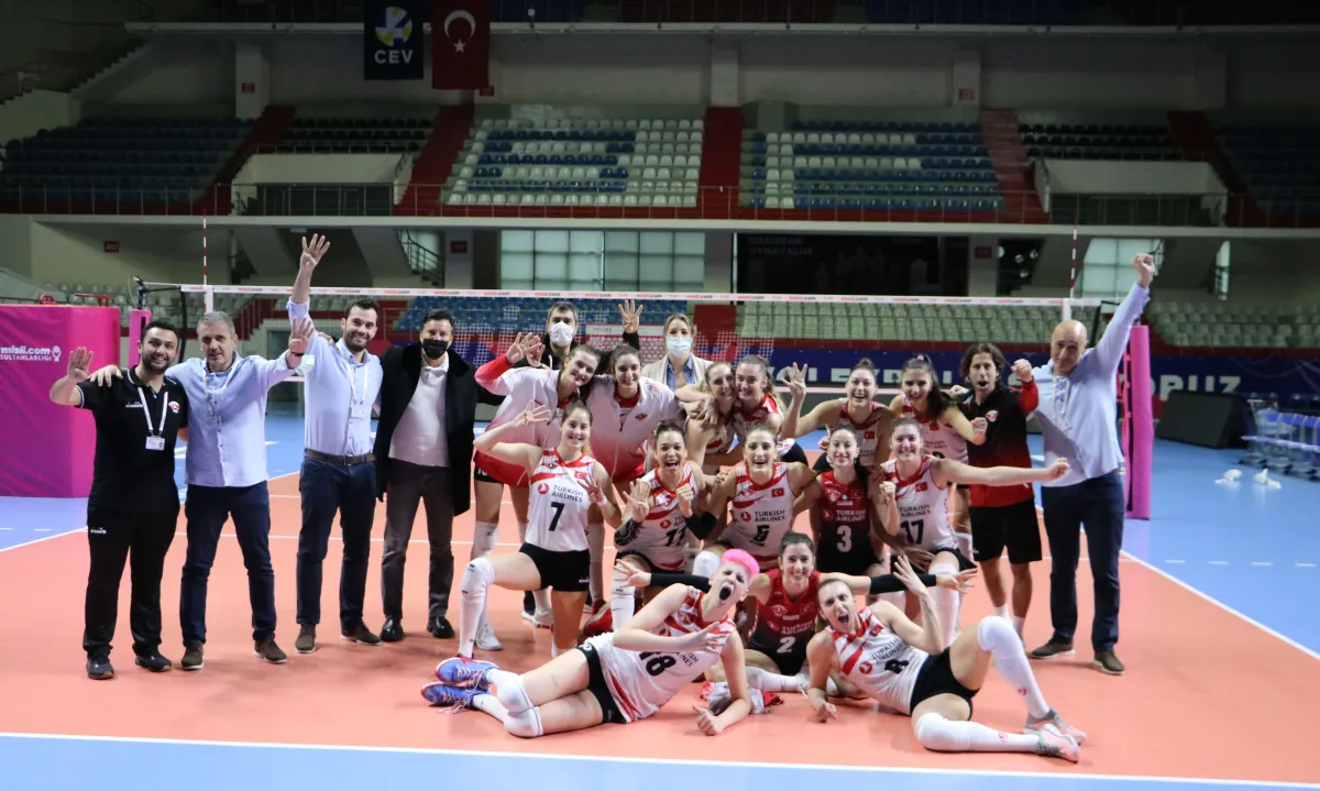 TÜRK HAVA YOLLARI LİG ETABINI DÖRDÜNCÜ SIRADA TAMAMLADI!