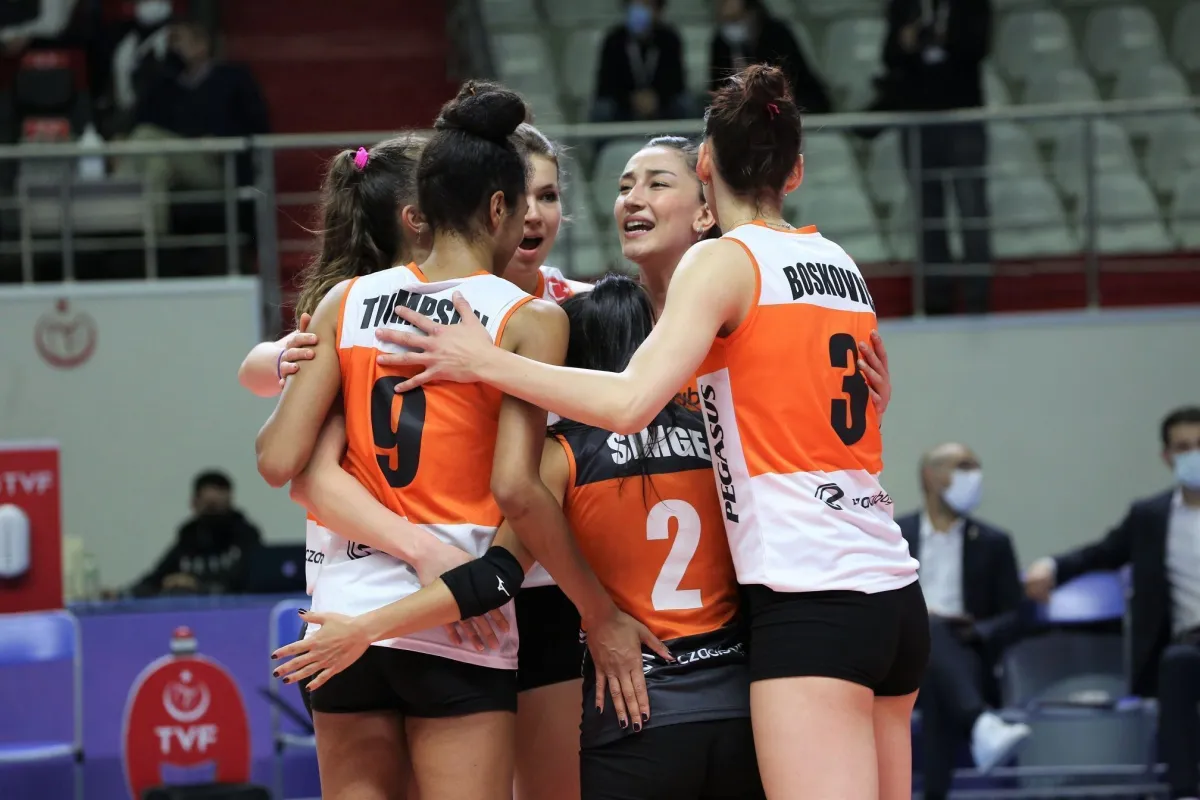 Eczacıbaşı VitrA, yarı finale hazır