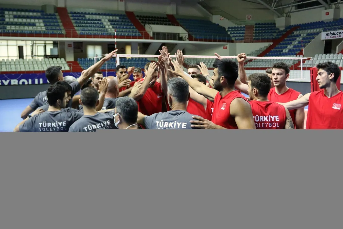 A Milli Erkek Voleybol Takımımız, Avrupa Şampiyonası İçin İstanbul’da Kampa Girdi